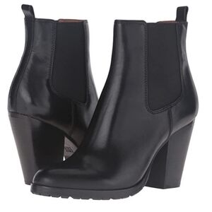 Fyre Tate Chelsea Boots 6.5